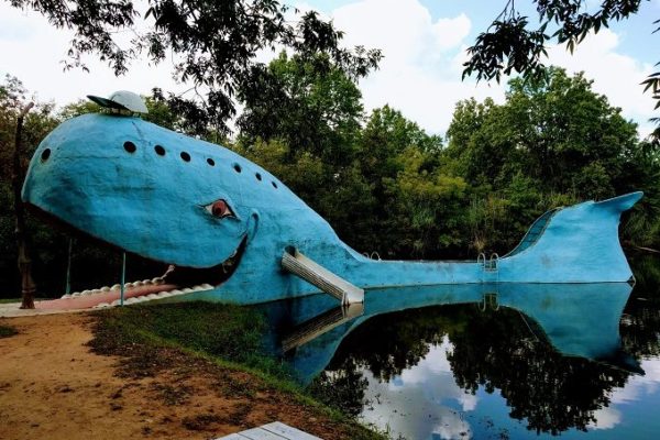 lieu- usa- Blue-Whale-of-Catoosa-Oklahoma-680x510